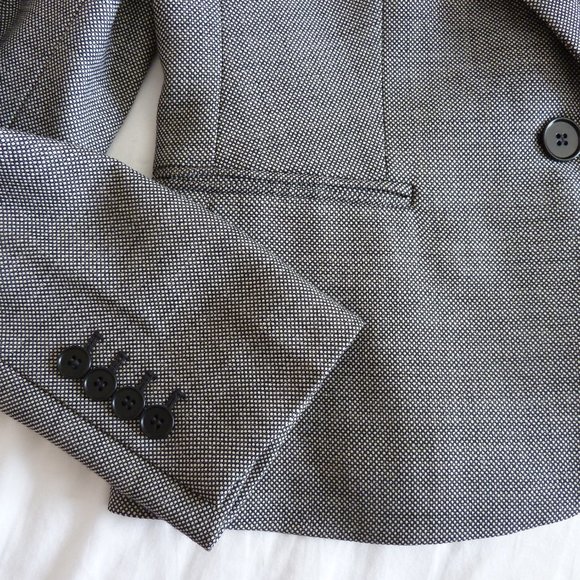 Demure Jacket, NWOT - Picture 3 of 8